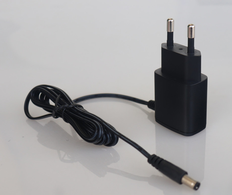 De omschakelingsadapter 9v 500ma kiest van de de Machtsadapter van de Outputschakelaar de EURO Stop uit